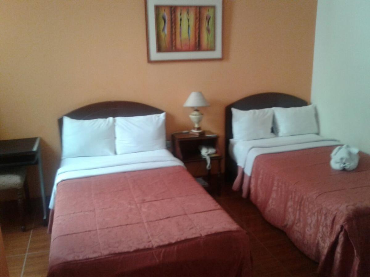 Hotel Plaza Bolognesi 344 Trujillo Ngoại thất bức ảnh
