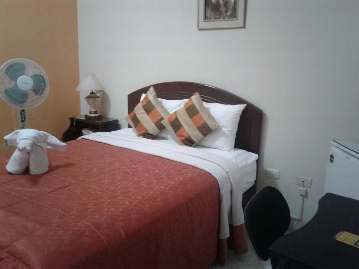 Hotel Plaza Bolognesi 344 Trujillo Ngoại thất bức ảnh