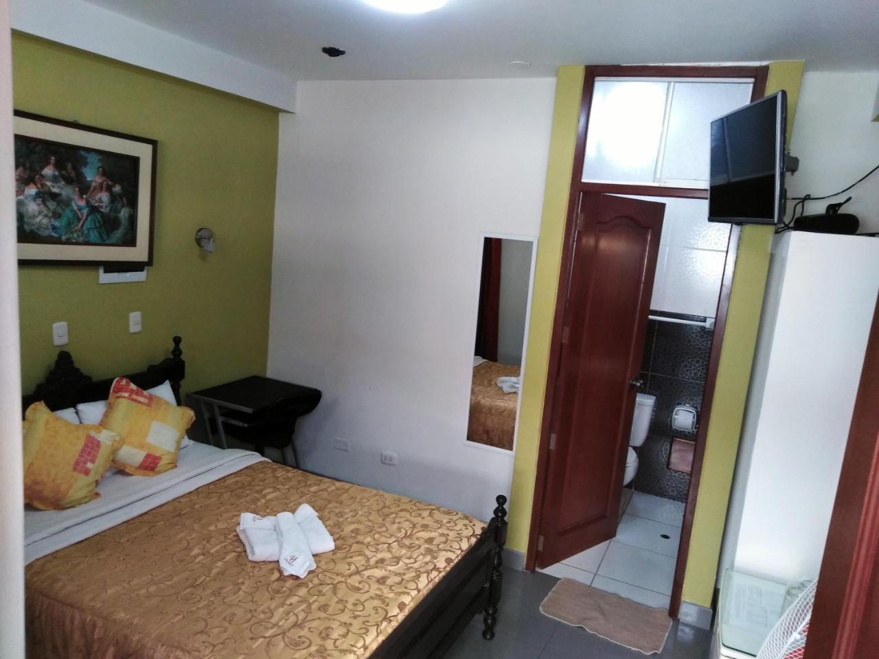 Hotel Plaza Bolognesi 344 Trujillo Ngoại thất bức ảnh